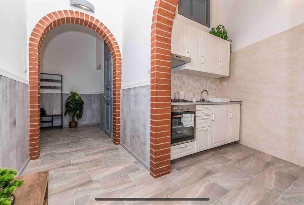 D3 Basilica Luxury Spacious Free Parking For 1 Car Budapest Esterno foto