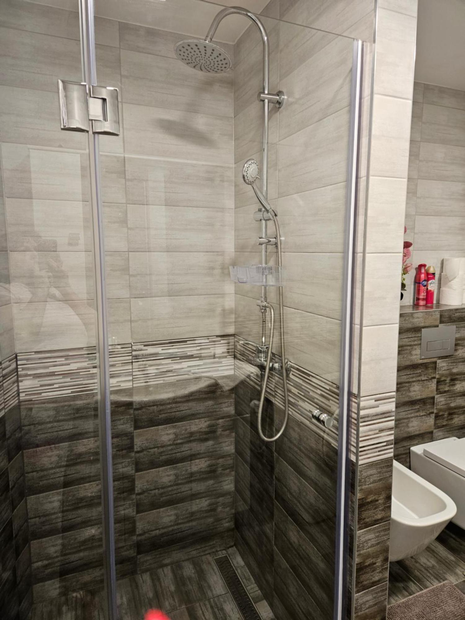 D3 Basilica Luxury Spacious Free Parking For 1 Car Budapest Esterno foto