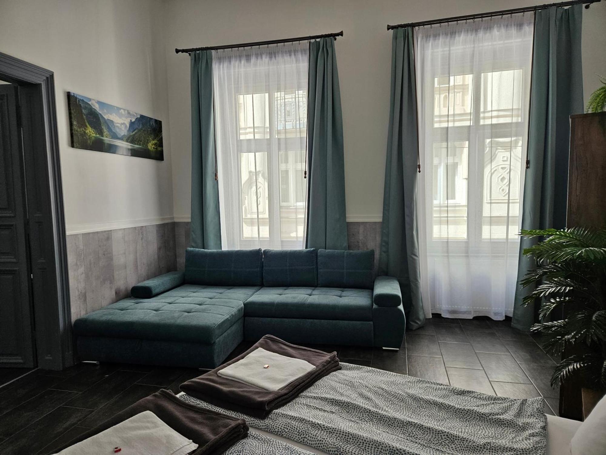 D3 Basilica Luxury Spacious Free Parking For 1 Car Budapest Esterno foto